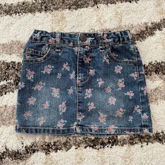 Arizona Jean Company Other - Girls Floral Jean Skirt